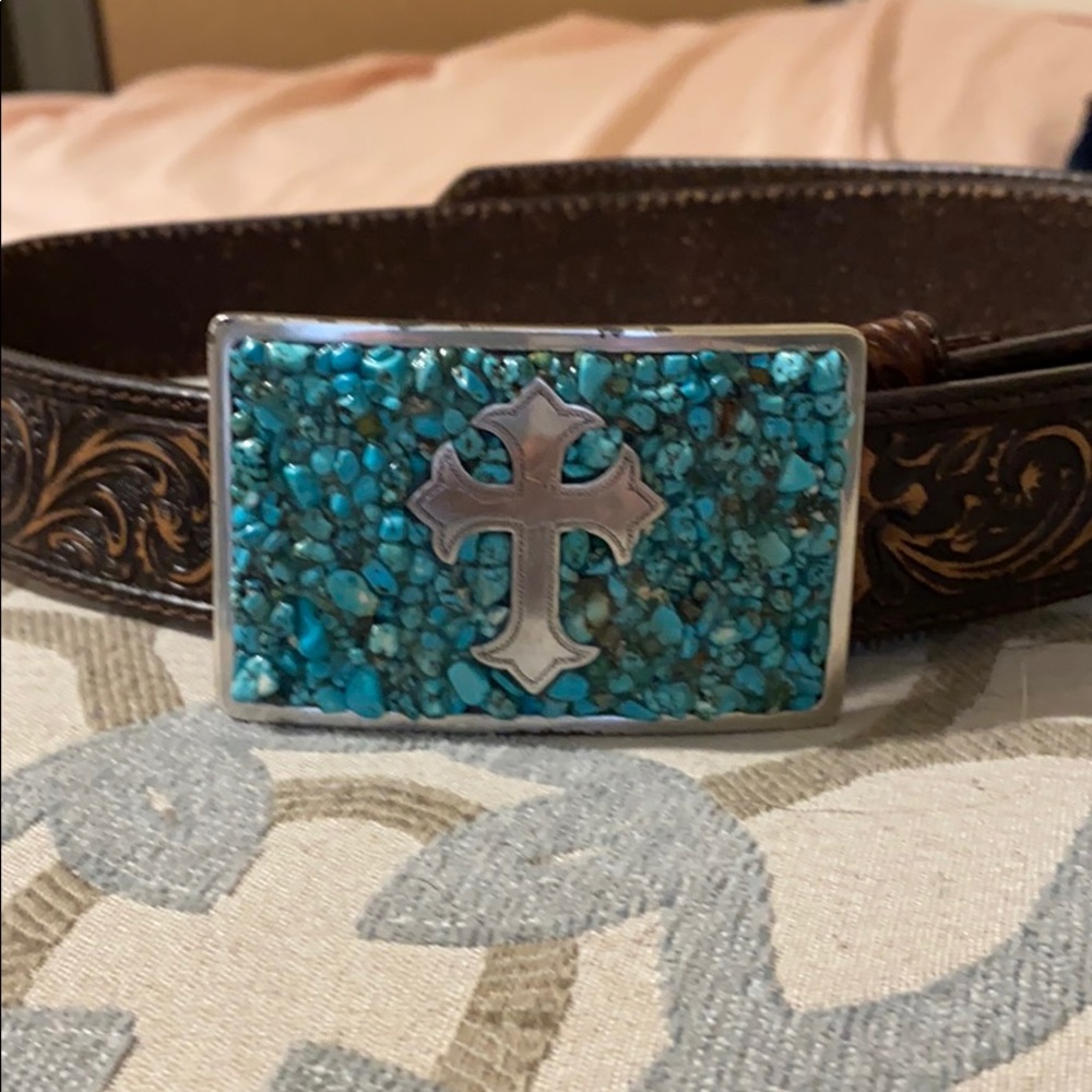 Woman’s Nocona turquoise cross buckle belt size L
